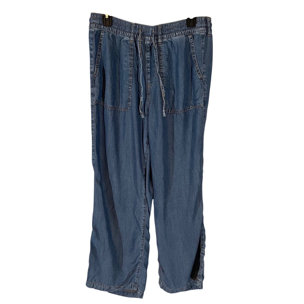 Torrid 00R Plus Size‎ Blue Tencel Wide Leg Drawstring Pants Medium Wash
Flowy